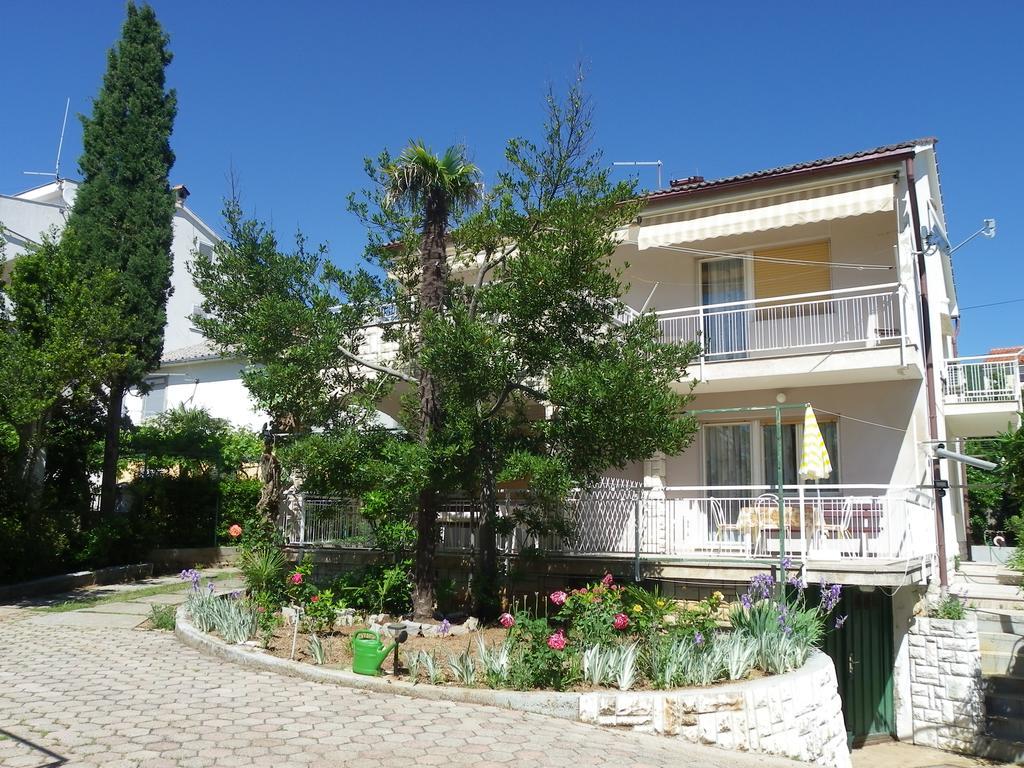 Apartment Nadica Punat Luaran gambar