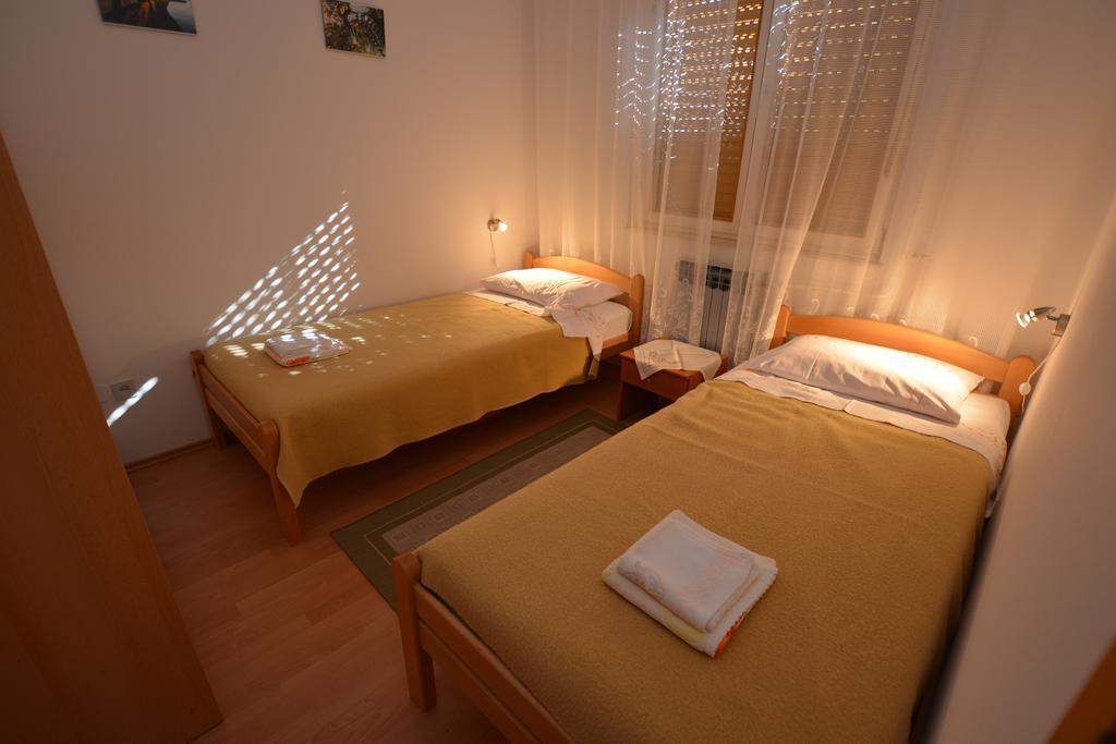 Apartment Nadica Punat Luaran gambar