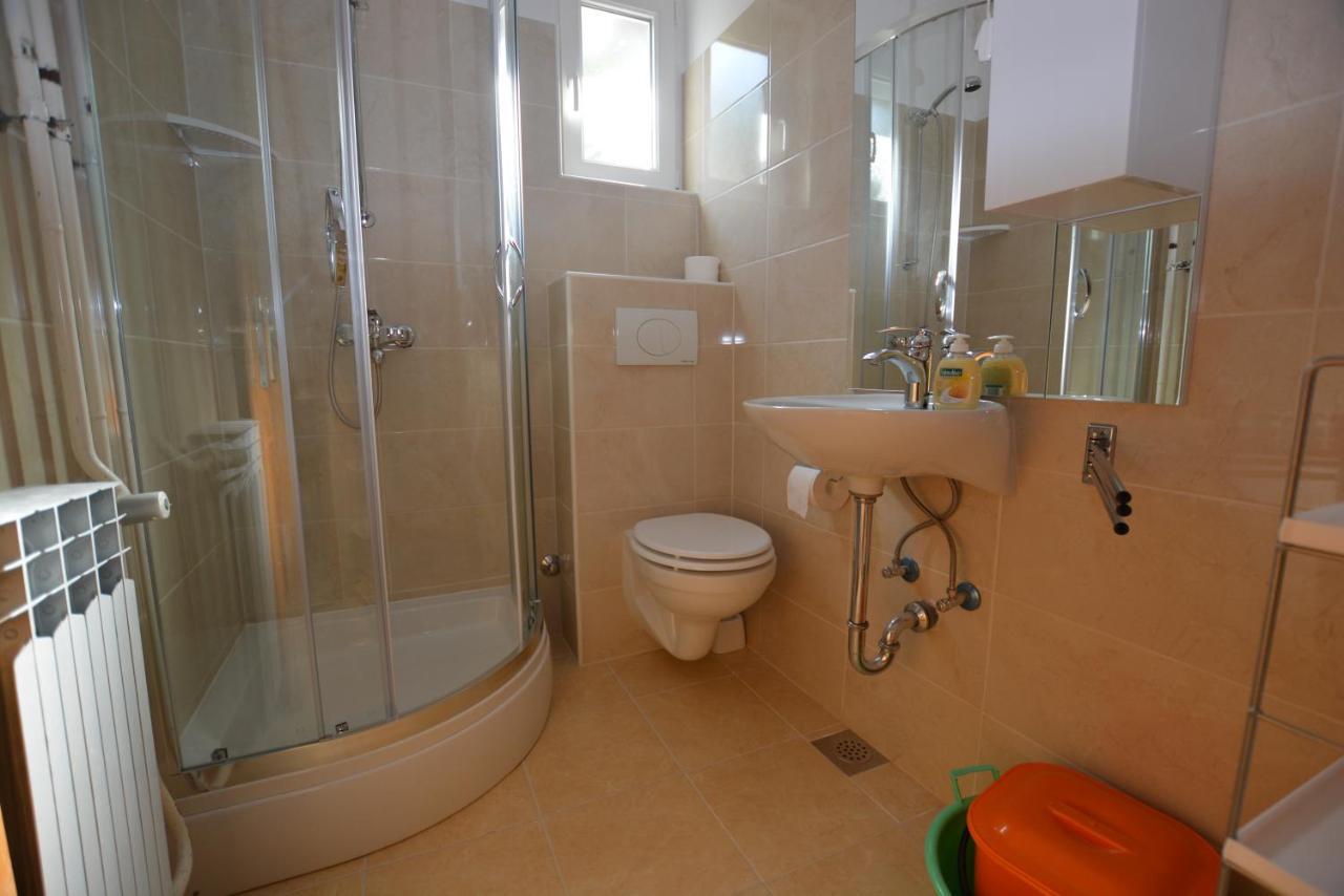 Apartment Nadica Punat Luaran gambar